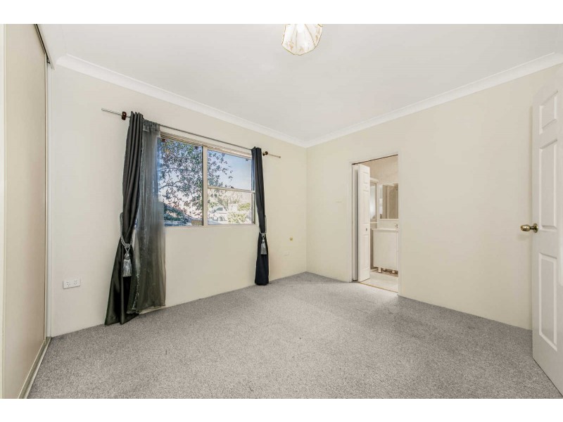 6/25 Holdsworth Street, Merrylands NSW 2160