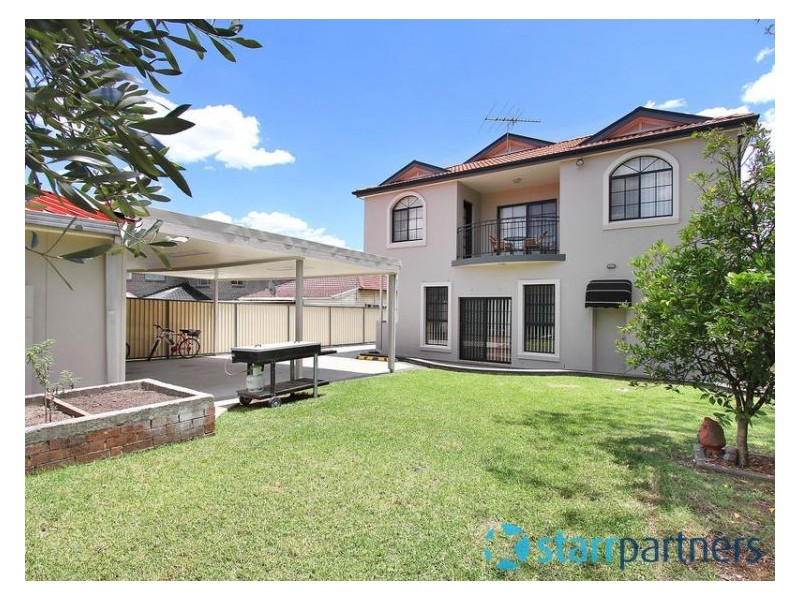 18 Rhodes Avenue, Guildford NSW 2161