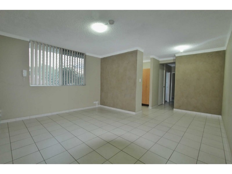 02/32 PATON STREET, Merrylands NSW 2160