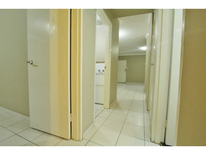 02/32 PATON STREET, Merrylands NSW 2160