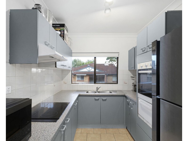 5/61-63 Windsor Road, Merrylands NSW 2160