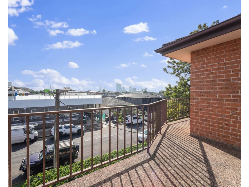 16/61-63 Windsor Road, Merrylands NSW 2160