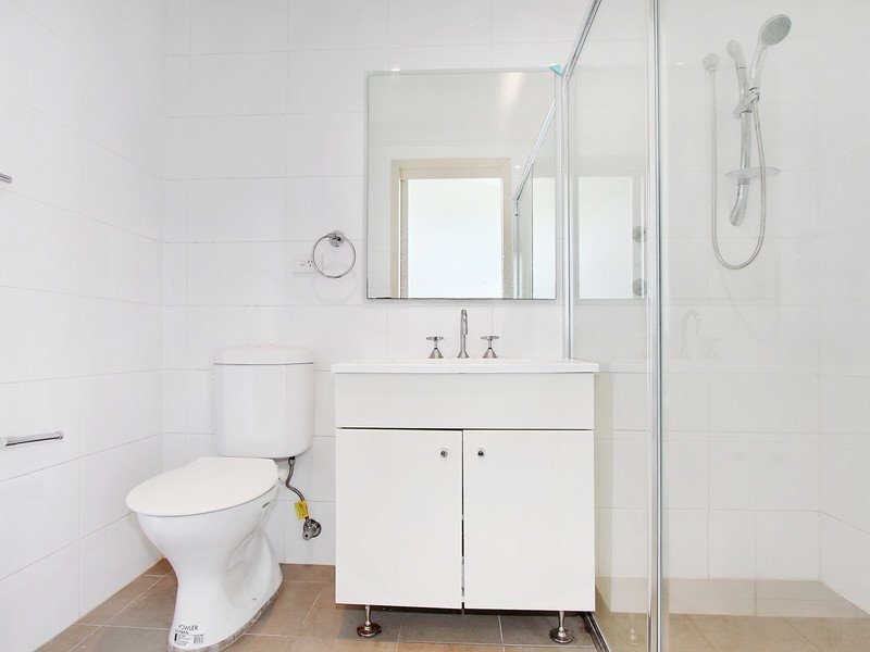 15/2 LYDBROOK STREET, Westmead NSW 2145