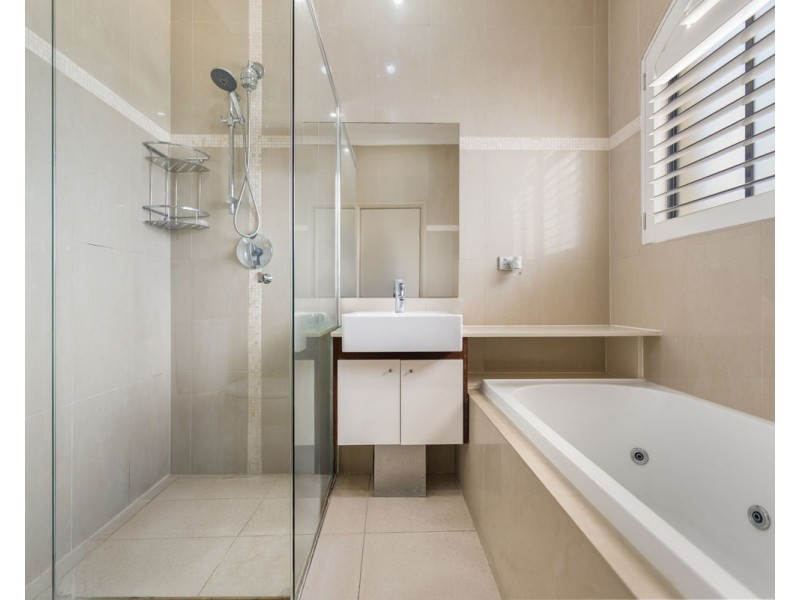 122 Excelsior Street, Merrylands NSW 2160