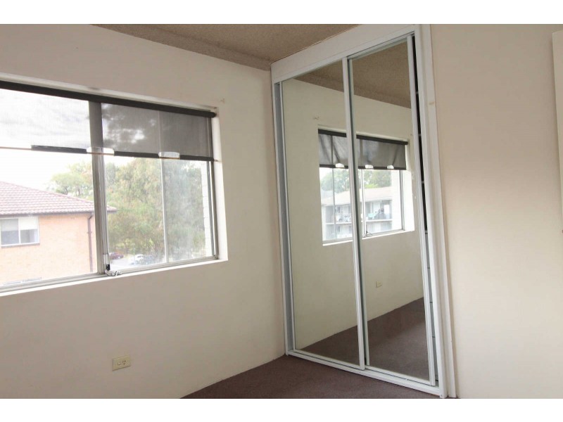 09/55 ST ANN STREET, Merrylands NSW 2160