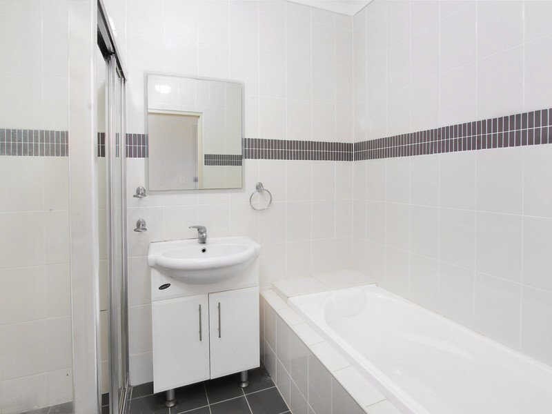 06/30 RAILWAY TERRACE, Granville NSW 2142