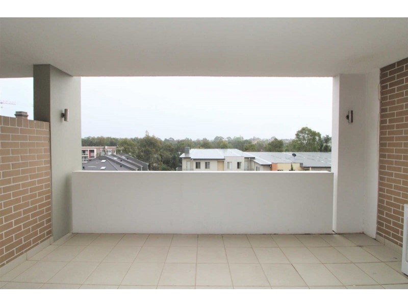 15/28 BRICKWORKS DRIVE, Holroyd NSW 2142
