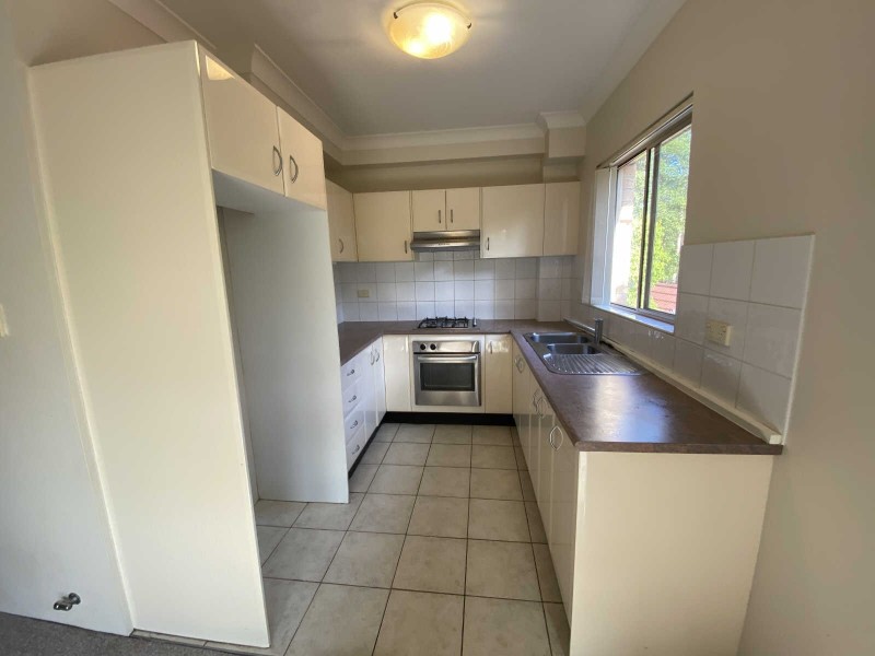 17/30 MEMORIAL AVENUE, Merrylands NSW 2160