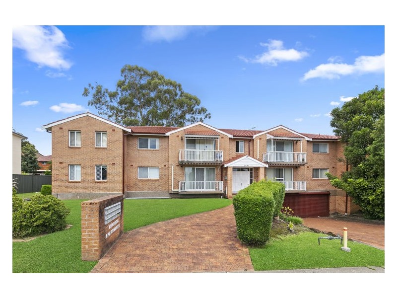 2/27-29 Windsor Road, Merrylands NSW 2160