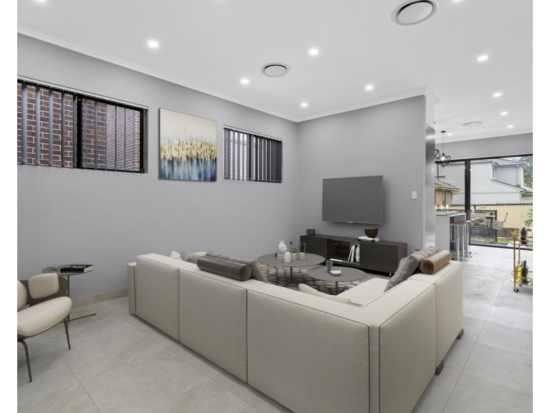4 Brewer Crescent, South Wentworthville NSW 2145