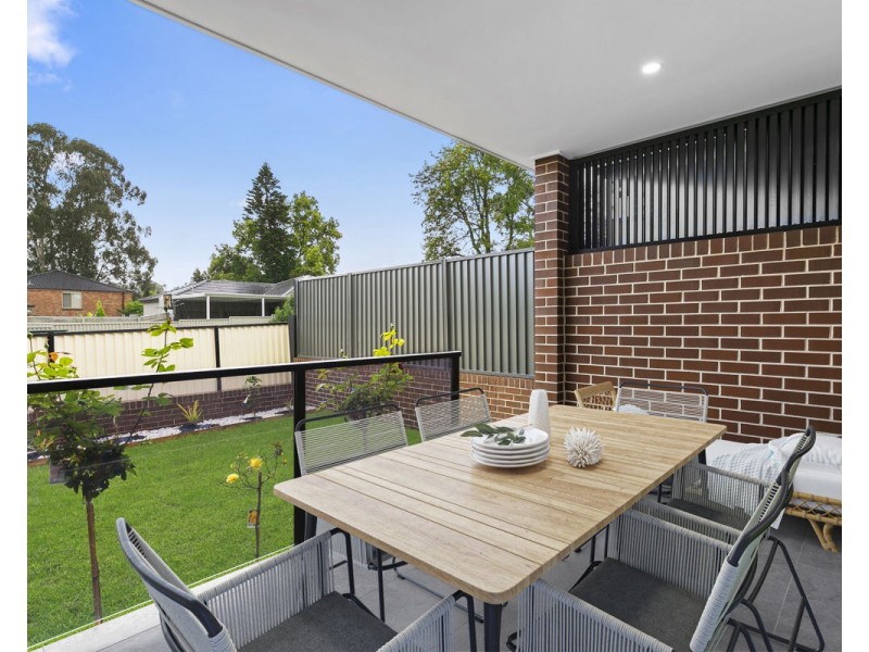 4 Brewer Crescent, South Wentworthville NSW 2145