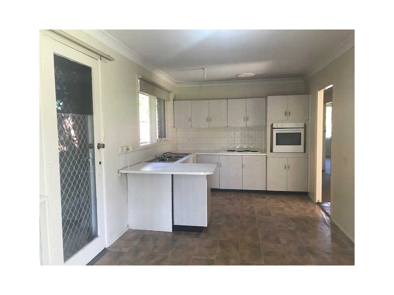 32 Bolaro Avemue, Greystanes NSW 2145