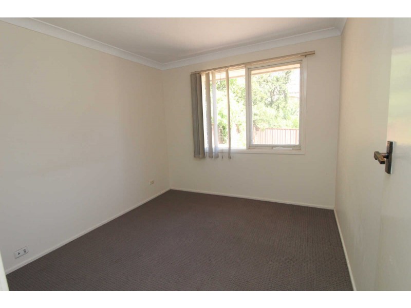 32 Bolaro Avemue, Greystanes NSW 2145