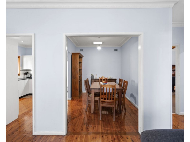 10 Gary Street, Merrylands NSW 2160