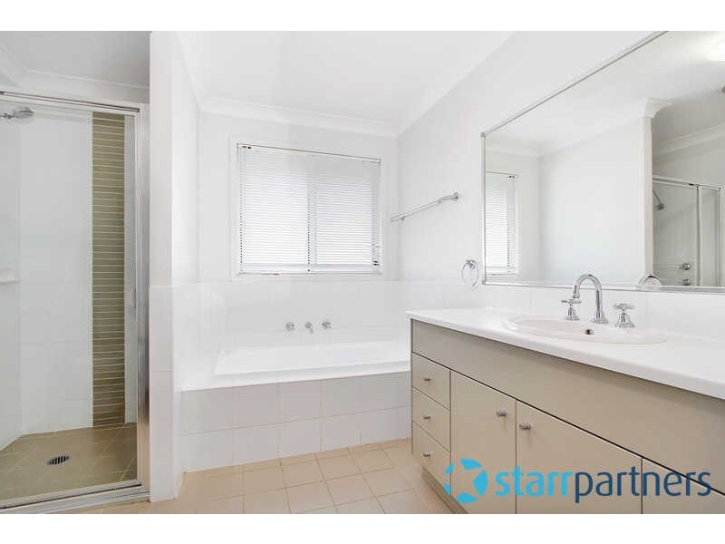 10 WAIANA STREET, Pemulwuy NSW 2145