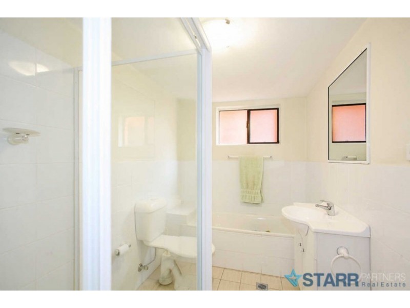 8/29 NEIL STREET, Merrylands NSW 2160