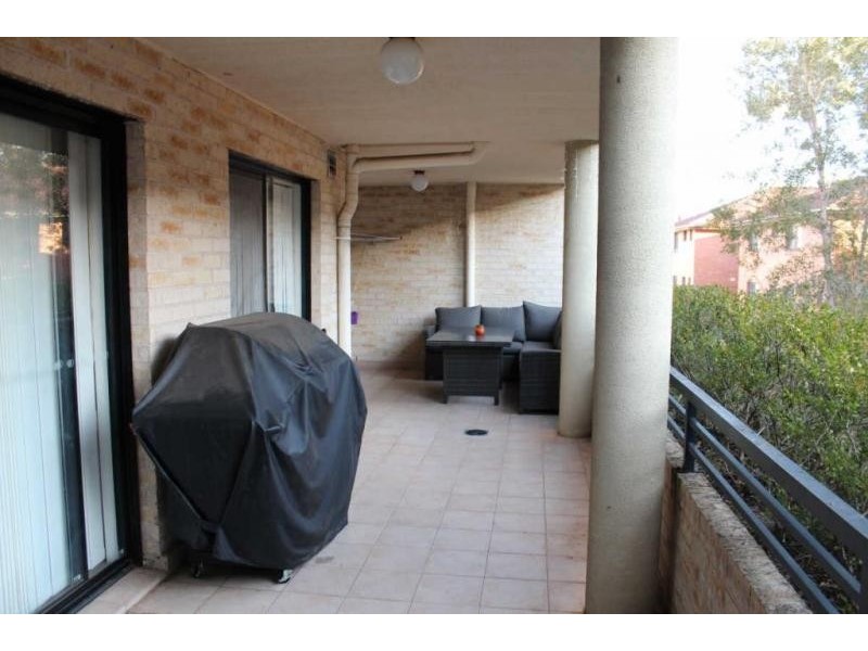 10/2 SHEFFIELD STREET, Merrylands NSW 2160