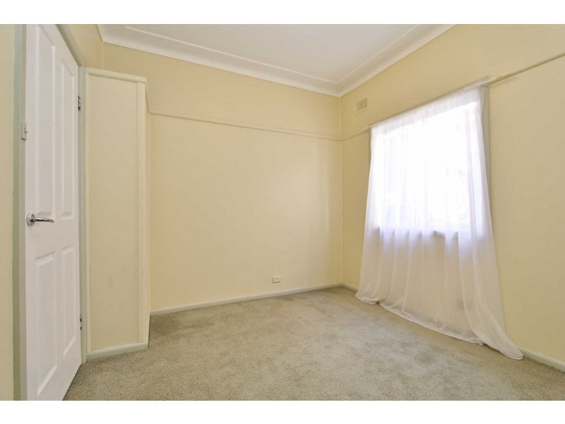 15 NEWTON STREET, Guildford NSW 2161