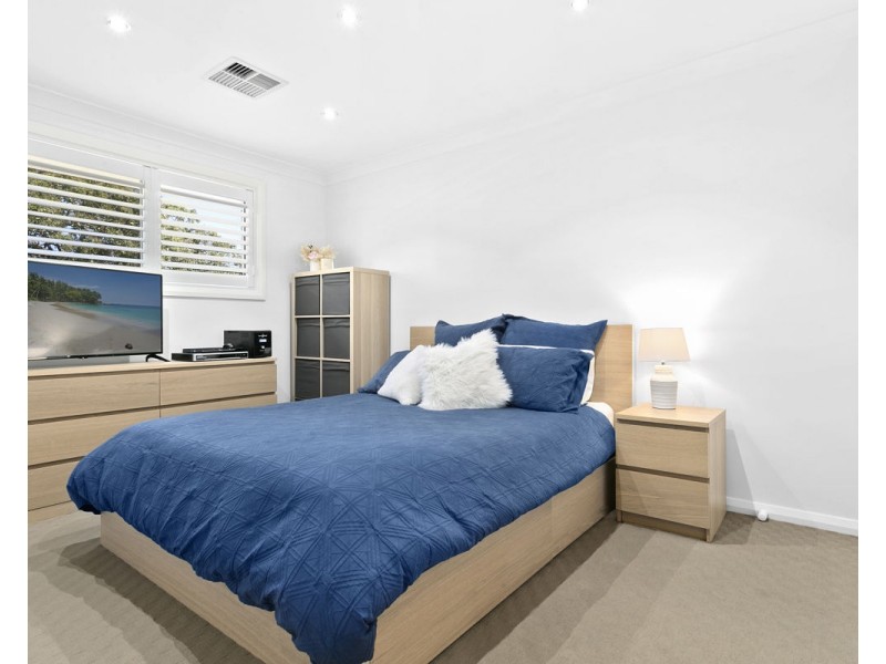 16 Holroyd Road, Merrylands NSW 2160