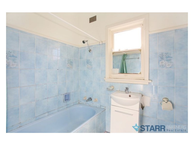 55 Lansdowne Street, Merrylands NSW 2160