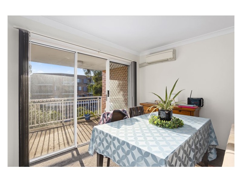 13/26-30 Sherwood Road, Merrylands NSW 2160