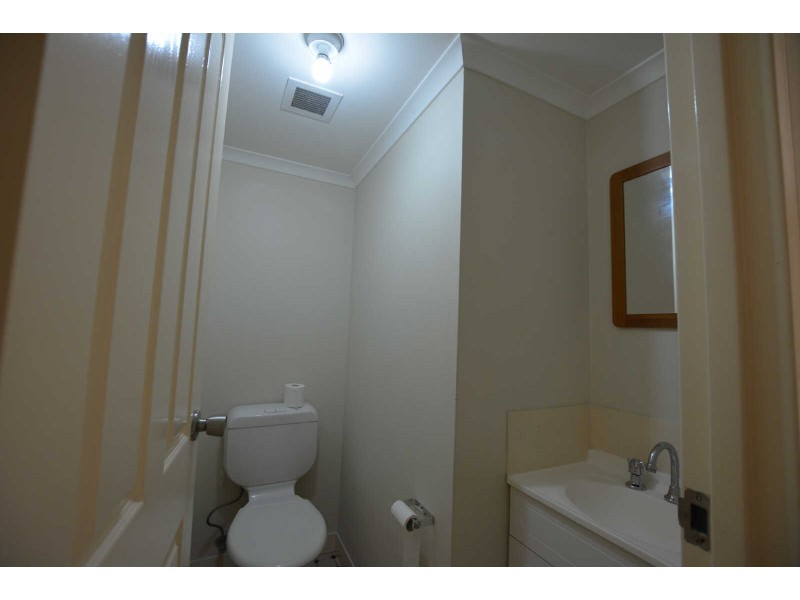 10/38 Cooyong Crescent, Toongabbie NSW 2146