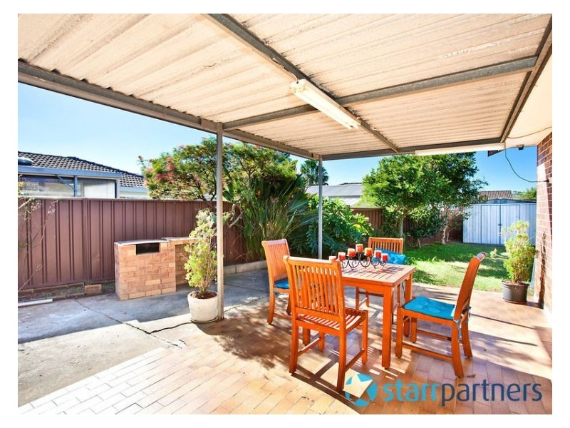 84 Mimosa Road, Bossley Park NSW 2176