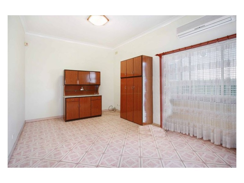 6 Brady Street, Merrylands NSW 2160