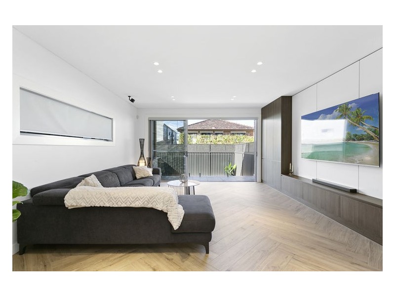 30 Arcadia Street, Merrylands NSW 2160