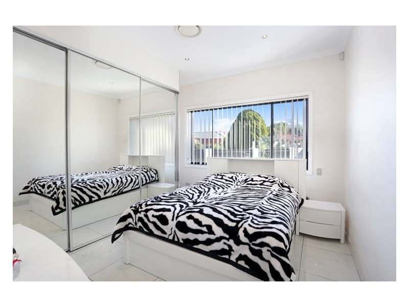 11 Strickland Place, Wentworthville NSW 2145