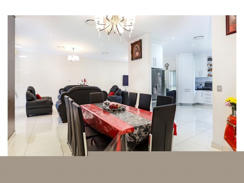 11 Strickland Place, Wentworthville NSW 2145