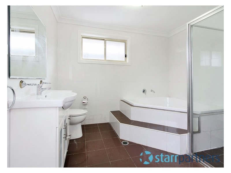 15 Dungara Drive, Pemulwuy NSW 2145