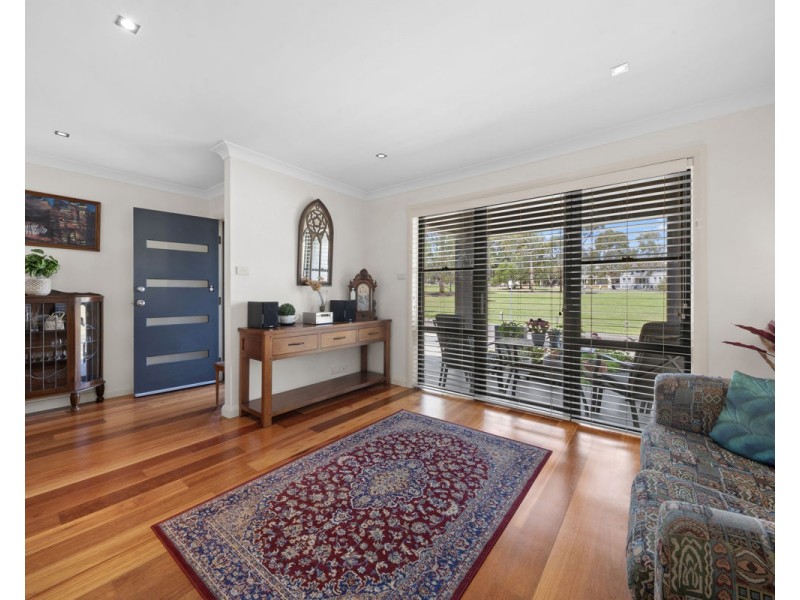 11 Edward Drive, Pemulwuy NSW 2145