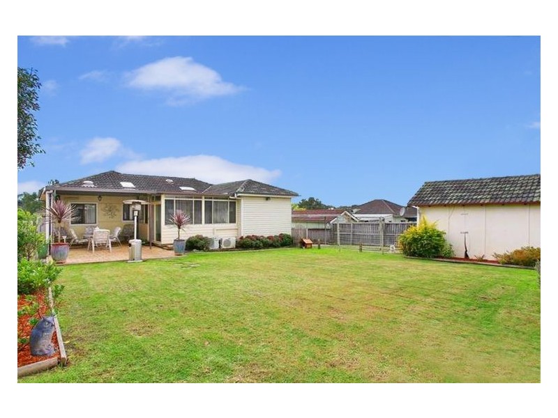 2 Gregory Street, Greystanes NSW 2145