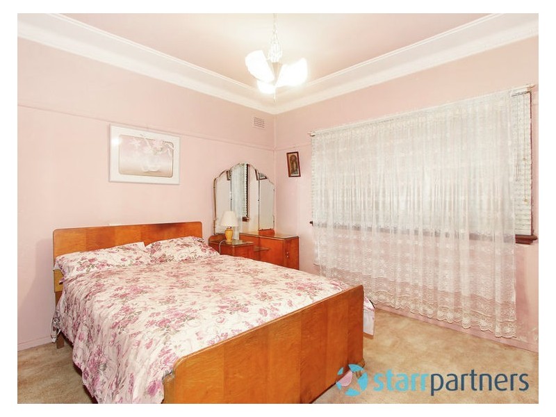 104 Military Road, Guildford NSW 2161