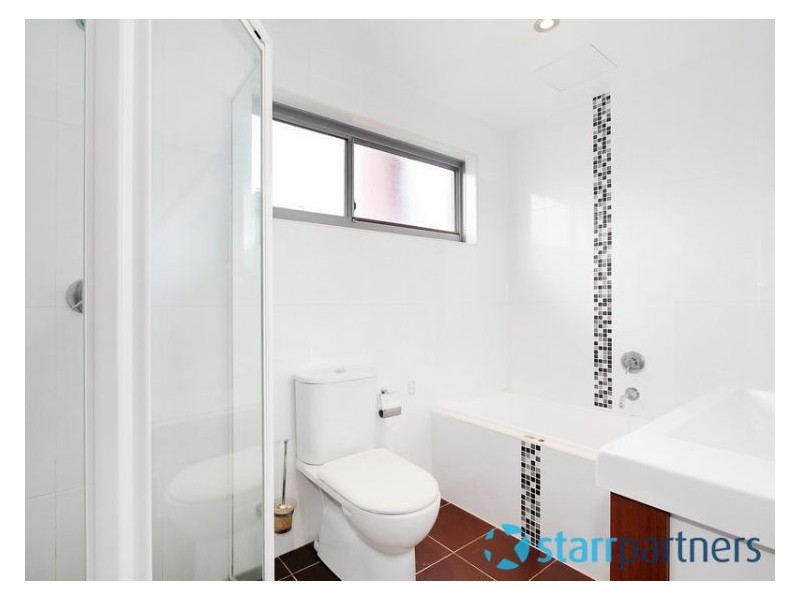 33/28 Brickworks Drive, Holroyd NSW 2142