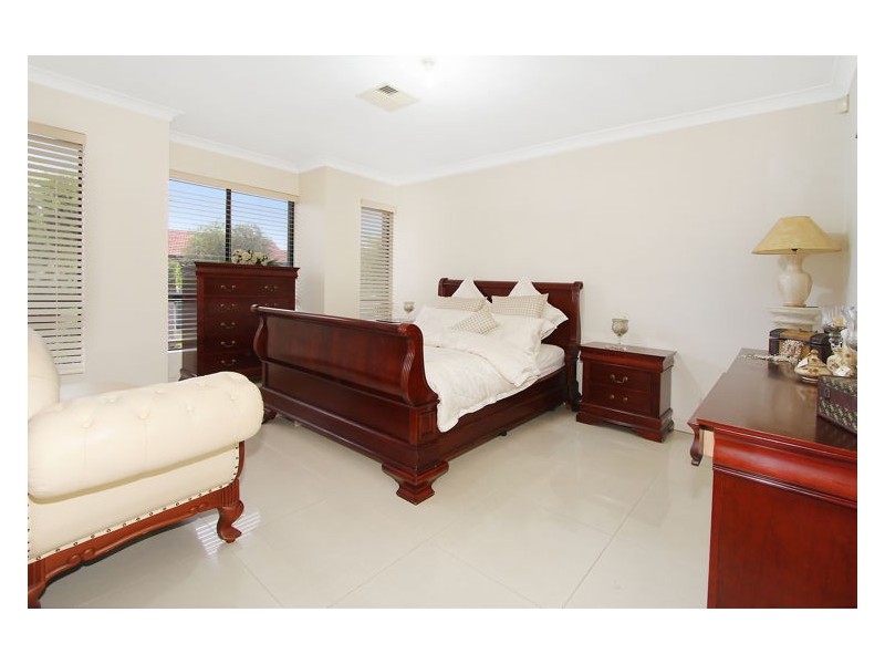 19 Kenelda Avenue, Guildford NSW 2161