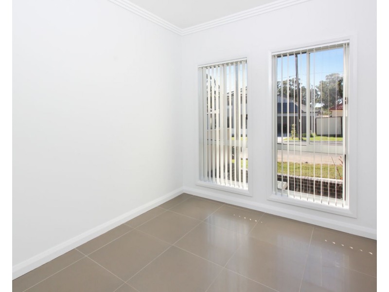 2b Verlie Street, South Wentworthville NSW 2145