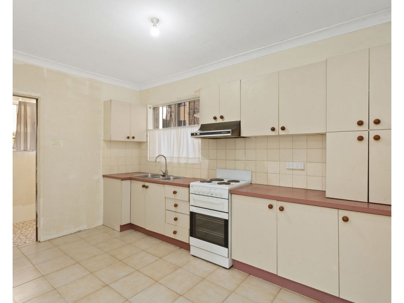 1/22 Clyde Street, Granville NSW 2142