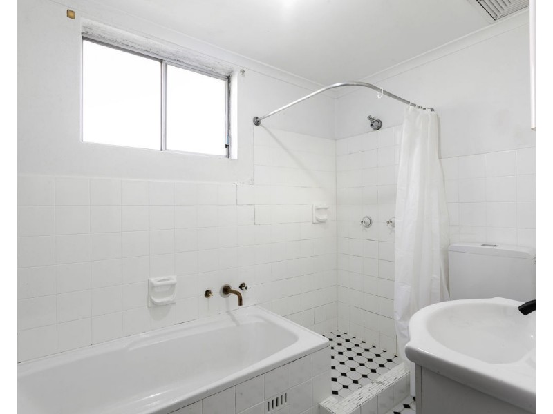 1/22 Clyde Street, Granville NSW 2142