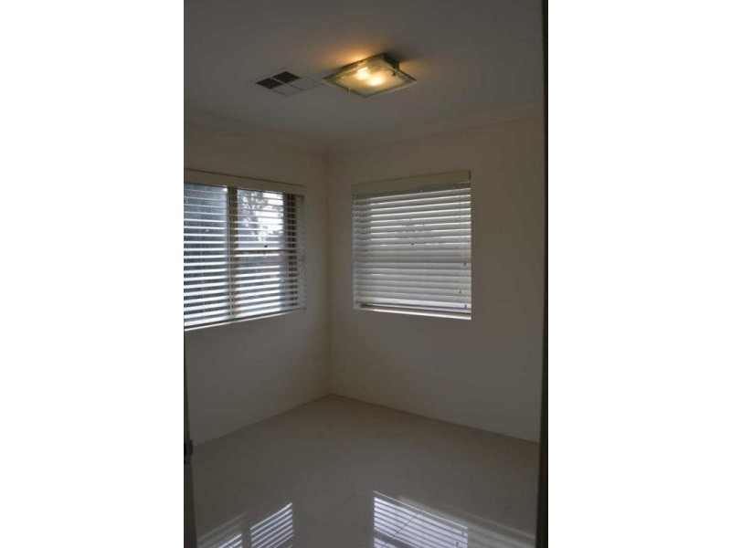 07 ROBERTSON STREET, Guildford West NSW 2161