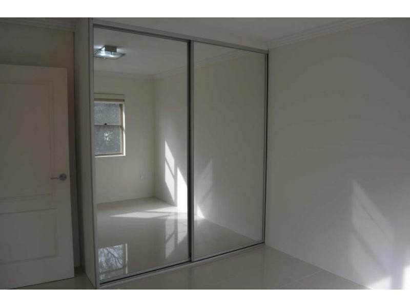 07 ROBERTSON STREET, Guildford West NSW 2161