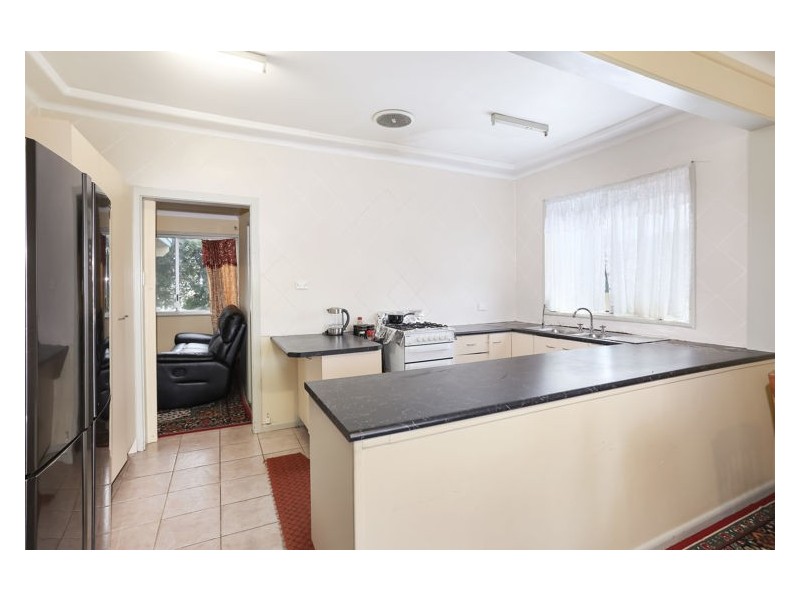 15 Newton Street, Guildford NSW 2161