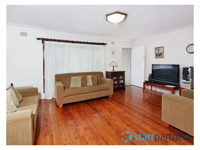 10 Apsley Street, Guildford NSW 2161