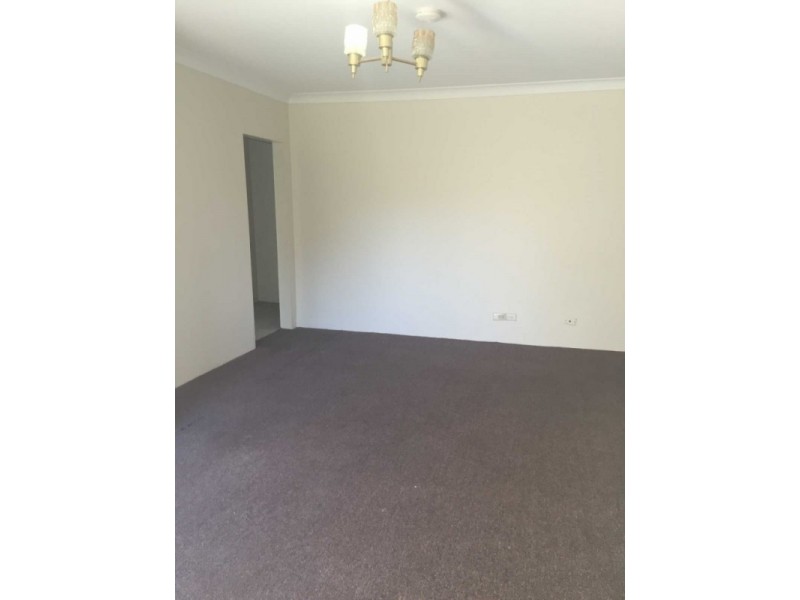 04/10 PATON STREET, Merrylands NSW 2160