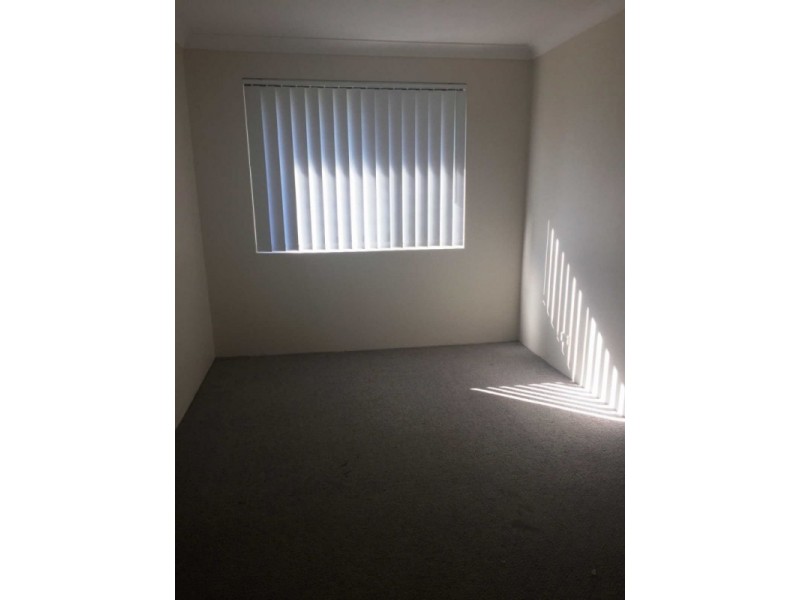 04/10 PATON STREET, Merrylands NSW 2160