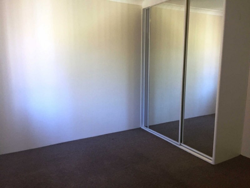 04/10 PATON STREET, Merrylands NSW 2160