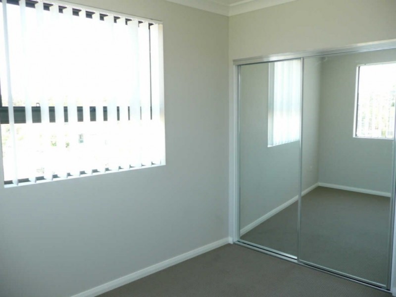 30/465 WENTWORTH AVENUE, Toongabbie NSW 2146