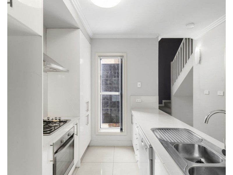 8/79 Woodpark Road, Merrylands NSW 2160