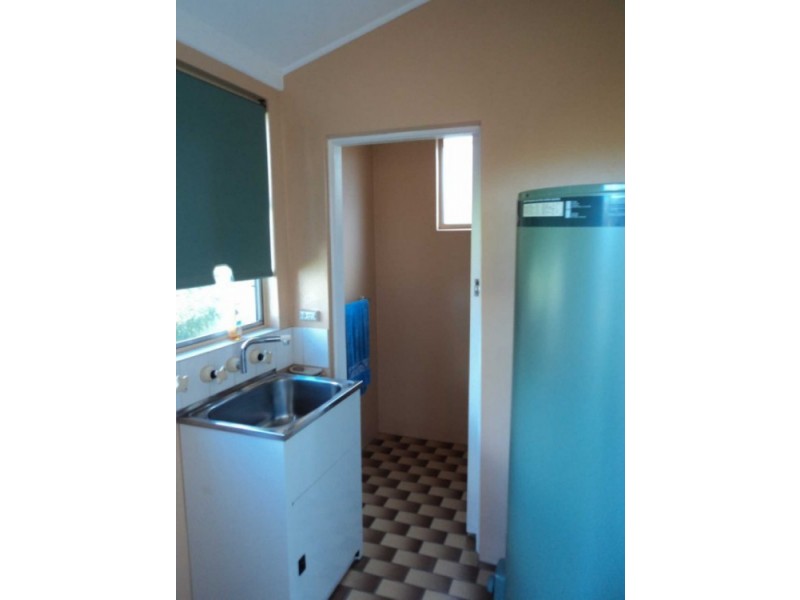 16 CAMELLIA STREET ***OWNER MANAGING***, Greystanes NSW 2145